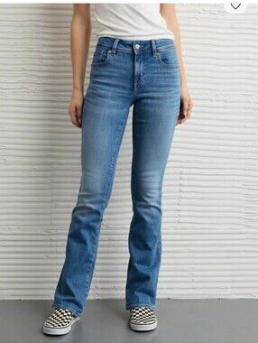 American Eagle Kick Bootcut Mid Rise Women's Jeans Medium Wash sz 10.